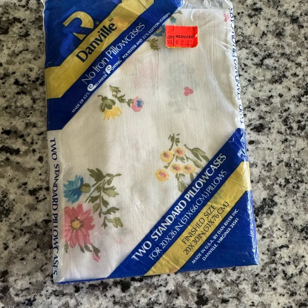 Vintage Retro Floral Danville by Dan River Two‎ Standard Grandma Pillowcases 70s
